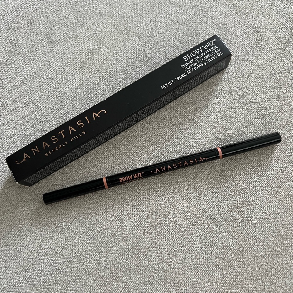 NIB ANASTASIA BEVERLY HILLS Brow Wiz Eyebrow Pencil in Medium Brown